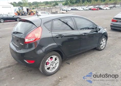 2011 Ford Fiesta Se z USA, uszkodzony, nr VIN 3FADP4EJ8BM225486